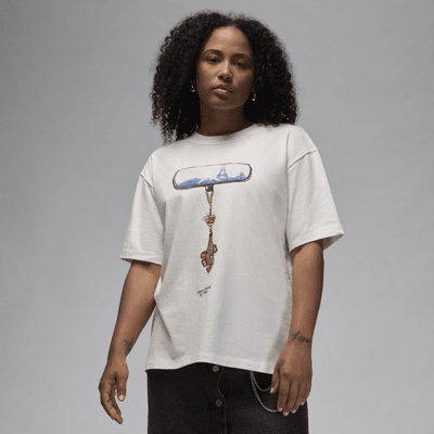Jordan Women s Girlfriend T Shirt. Nike